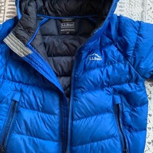 Blue LLBean Ultra Light DownTek 2T